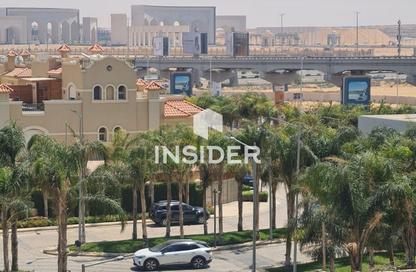 Apartment - 3 Bedrooms - 2 Bathrooms for sale in El Patio Oro - 5th Settlement Compounds - The 5th Settlement - New Cairo City - Cairo