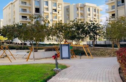 Apartment - 3 Bedrooms - 2 Bathrooms for sale in Mountain View iCity - 5th Settlement Compounds - The 5th Settlement - New Cairo City - Cairo