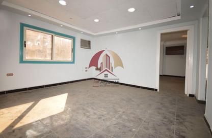 Apartment - 3 Bedrooms - 1 Bathroom for sale in Sidi Beshr - Hay Awal El Montazah - Alexandria