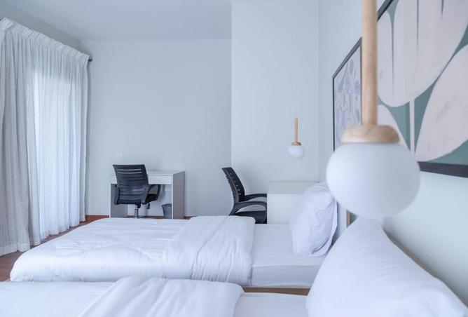 8598804 - Property Image 2