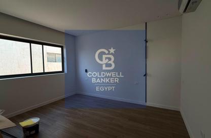 Apartment - 2 Bedrooms - 2 Bathrooms for rent in Lake View Residence - 5th Settlement Compounds - The 5th Settlement - New Cairo City - Cairo Apartment - 2 Bedrooms - 2 Bathrooms for rent in Lake View Residence - 5th Settlement Compounds - The 5th Settlement - New Cairo City - Cairo