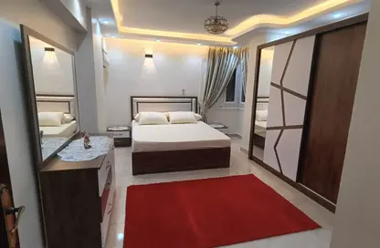 شقة - 3 غرف نوم - 2 حمامات للايجار في شارع الدكتور حسن الشريف - المنطقة الثامنة - مدينة نصر - القاهرة