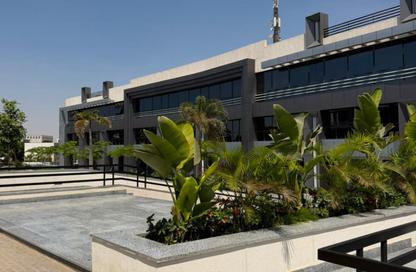 مساحات مكتبية - استوديو - 1 للايجار في قطامية ديونز - كمبوندات القطامية - القطامية - مدينة القاهرة الجديدة - القاهرة