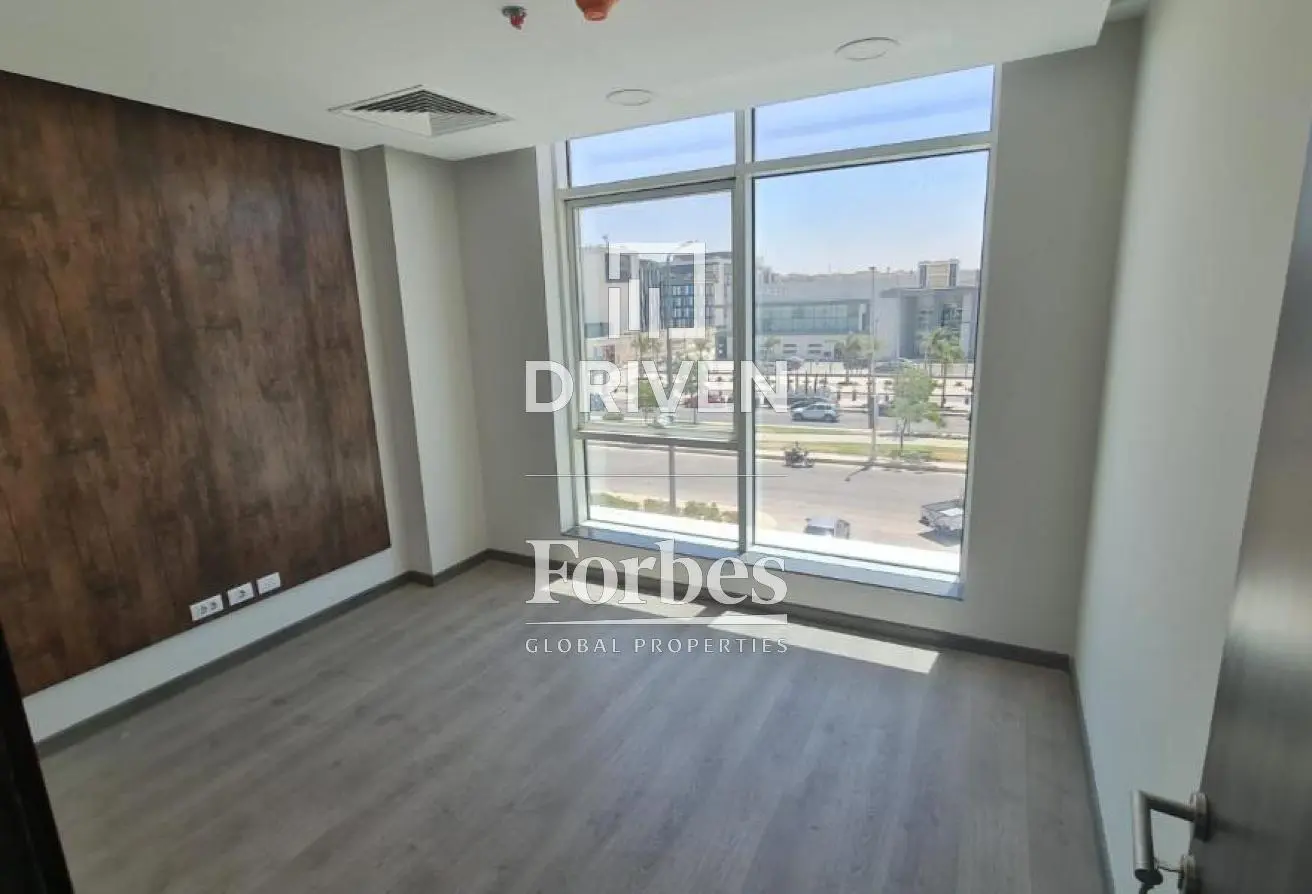 113807361 - Property Main Image