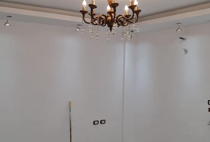 102057350 - Property Image 3