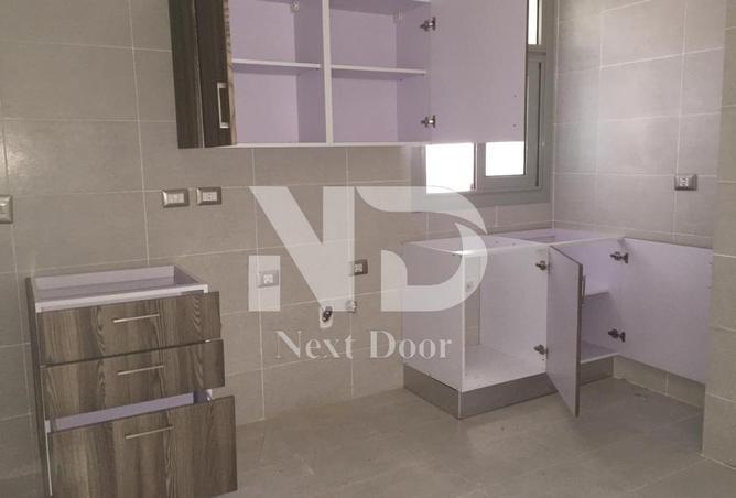 8703403 - Property Image 3