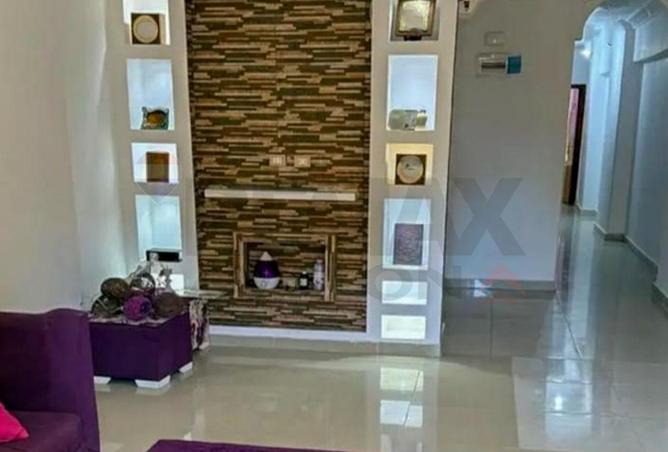 81827685 - Property Image 2