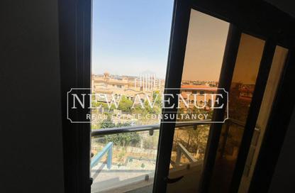 Office Space - 2 Bedrooms - 1 Bathroom for rent in Pearl Des Rois - 5th Settlement Compounds - The 5th Settlement - New Cairo City - Cairo
