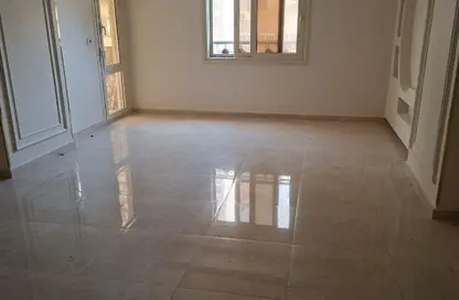 Apartment - 2 Bedrooms - 2 Bathrooms for rent in Mostafa Al Nahas St. - 6th Zone - Nasr City - Cairo