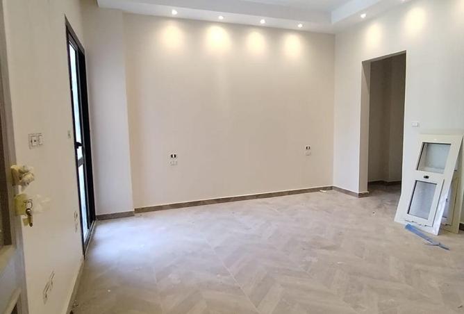 91012577 - Property Image 2