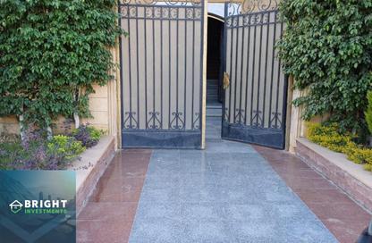 Apartment - 3 Bedrooms - 2 Bathrooms for sale in El Banafseg 1 - El Banafseg - New Cairo City - Cairo