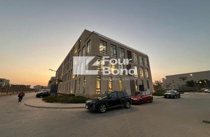 Office Space - Studio - 2 Bathrooms for rent in District 5 - 5th Settlement Compounds - The 5th Settlement - New Cairo City - Cairo