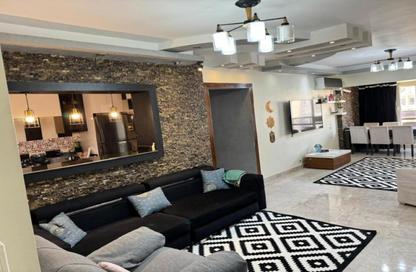 Apartment - 3 Bedrooms - 3 Bathrooms for sale in Tabarak - Zahraa El Maadi - Hay El Maadi - Cairo