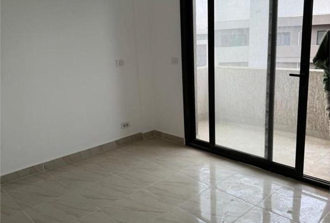 67738304 - Property Main Image