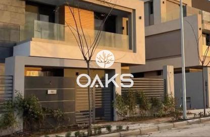 Villa - 4 Bedrooms - 2 Bathrooms for sale in Mivida - 5th Settlement Compounds - The 5th Settlement - New Cairo City - Cairo
