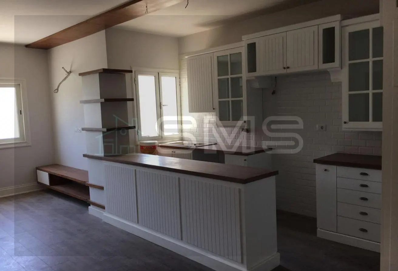 112425001 - Property Main Image