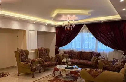 شقة - 3 غرف نوم - 2 حمامات للبيع في شارع حلمي حسن علي - المنطقة الثامنة - مدينة نصر - القاهرة شقة - 3 غرف نوم - 2 حمامات للبيع في شارع حلمي حسن علي - المنطقة الثامنة - مدينة نصر - القاهرة