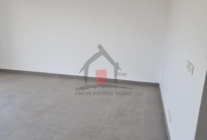 73491748 - Property Image 3