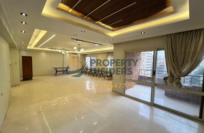 Apartment - 4 - 4 for sale in Mosadak St. - Dokki - Giza Apartment - 4 - 4 for sale in Mosadak St. - Dokki - Giza