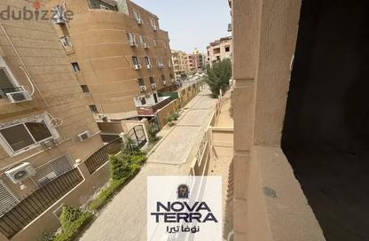 Apartment - 3 Bedrooms - 2 Bathrooms for sale in Al Mohandes Ahmed Kamal Hamdy St. - 16th District - Sheikh Zayed City - Giza