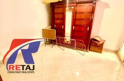 Apartment - 3 Bedrooms - 2 Bathrooms for sale in Hassan Abd Al Aziz St. - 9th Zone - Nasr City - Cairo
