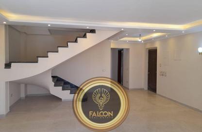 Penthouse - 4 Bedrooms - 4 Bathrooms for sale in Stone Residence - 5th Settlement Compounds - The 5th Settlement - New Cairo City - Cairo