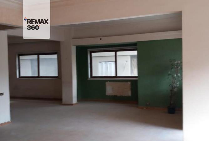 98816460 - Property Image 3