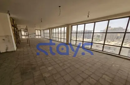 Office Space - Studio - 6 Bathrooms for rent in El Laselky St. - Hay El Maadi - Cairo