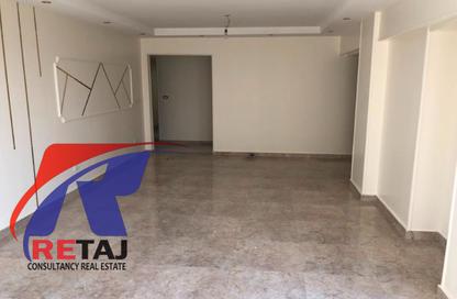 شقة - 3 غرف نوم - 3 حمامات للايجار في وان جولدن سكوير مول - التجمع الخامس - مدينة القاهرة الجديدة - القاهرة