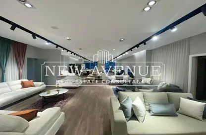 Retail - Studio - 2 Bathrooms for sale in Al Laselky St. - El Laselky - New Maadi - Hay El Maadi - Cairo