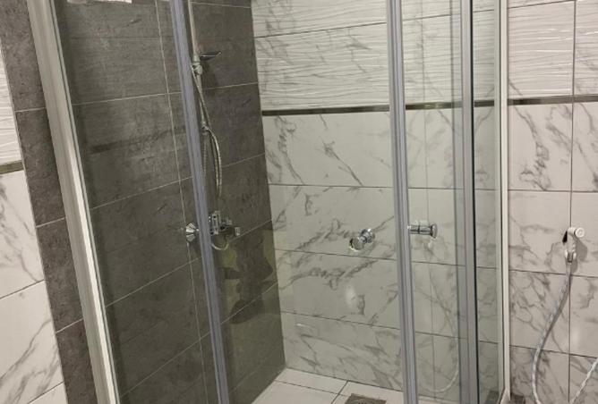 81560261 - Property Image 3