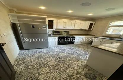 شقة - 3 غرف نوم - 3 حمامات للايجار في القطامية بلازا - التجمع الاول - مدينة القاهرة الجديدة - القاهرة