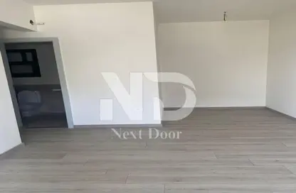 شقة - 2 غرف نوم - 2 حمامات للبيع في كمبوند البروج - كمبوندات الشروق - مدينة الشروق - القاهرة