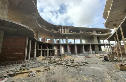 Shop - Studio - 2 Bathrooms for sale in Zoom Plaza - Area A - Ganoob El Acadimia - New Cairo City - Cairo