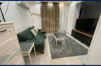 Apartment - 2 Bedrooms - 2 Bathrooms for rent in Kafr Abdo St. - Kafr Abdo - Roushdy - Hay Sharq - Alexandria