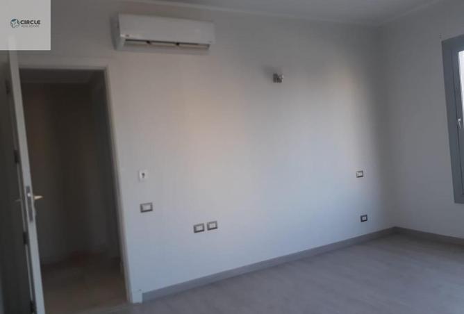 54238496 - صورة العقار 3