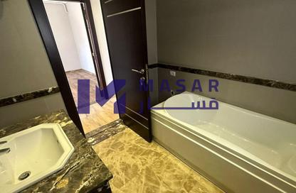 شقة - 2 غرف نوم - 2 حمامات للايجار في غرب الجولف - كمبوندات القطامية - القطامية - مدينة القاهرة الجديدة - القاهرة