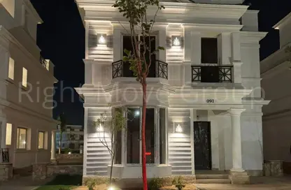 فيلا - 3 غرف نوم - 4 حمامات للبيع في ماونتن فيو 4 - كمبوندات 6 أكتوبر - مدينة 6 أكتوبر - الجيزة