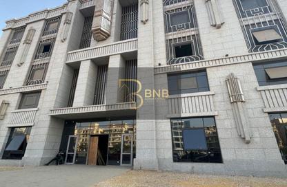بناية كاملة - استوديو للبيع في شارع التسعين الجنوبي - التجمع الخامس - مدينة القاهرة الجديدة - القاهرة