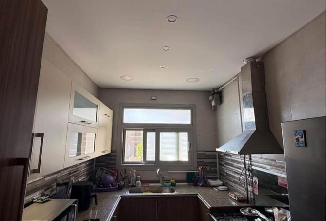 98832632 - Property Main Image