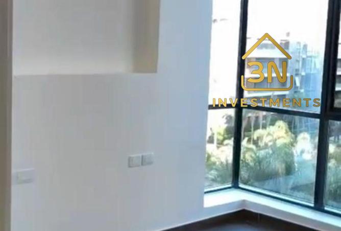 8643277 - Property Image 2