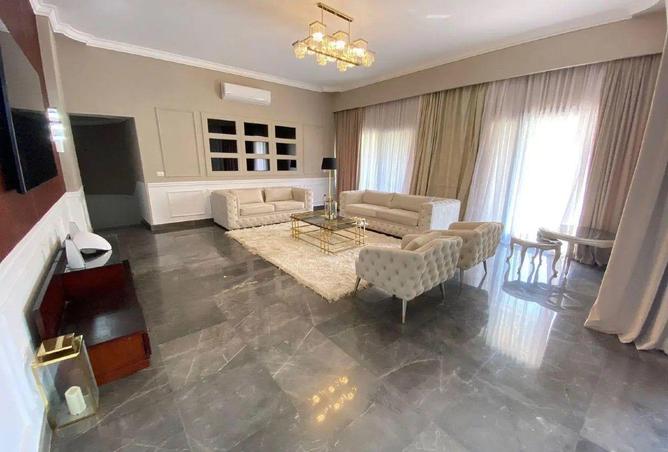 8715582 - Property Image 2