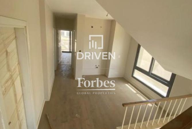 70104652 - Property Image 3