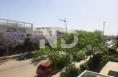 شقة - 2 غرف نوم - 2 حمامات للايجار في جاليريا  مون فالى - المستثمرين الجنوبية - مدينة القاهرة الجديدة - القاهرة