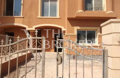 تاون هاوس - 4 غرف نوم - 3 حمامات للبيع في رويال ميدوز - كمبوندات الشيخ زايد - الشيخ زايد - الجيزة