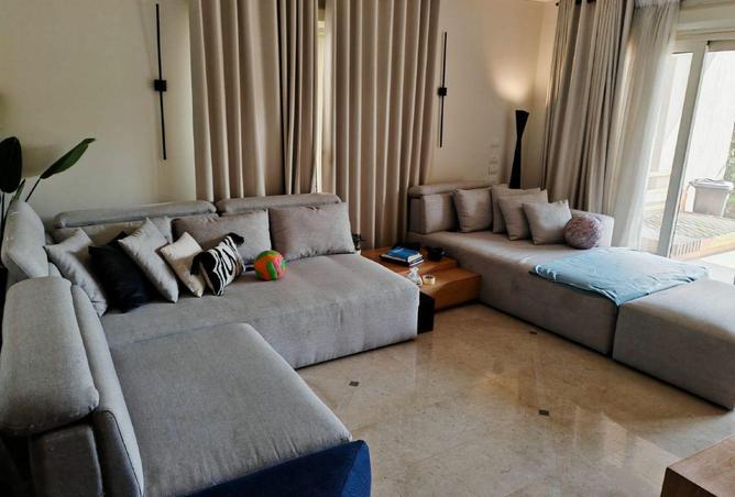 70374178 - Property Image 3