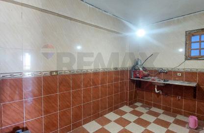 شقة - 3 غرف نوم - 1 حمام للبيع في طريق الجيش - ميامي - حي اول المنتزة - الاسكندرية