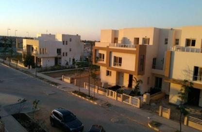 منزل مزدوج - 4 غرف نوم - 4 حمامات للبيع في نيو جيزة - طريق مصر اسكندرية الصحراوي - مدينة 6 أكتوبر - الجيزة