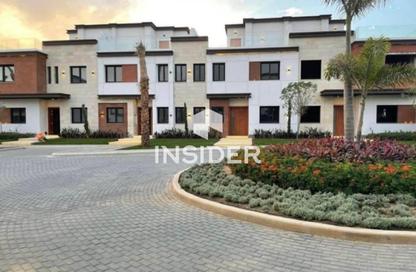 Townhouse - 4 Bedrooms - 3 Bathrooms for sale in Azzar 2 - 5th Settlement Compounds - The 5th Settlement - New Cairo City - Cairo Townhouse - 4 Bedrooms - 3 Bathrooms for sale in Azzar 2 - 5th Settlement Compounds - The 5th Settlement - New Cairo City - Cairo
