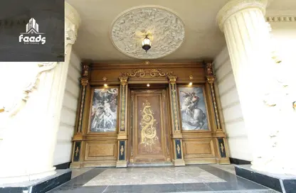 شقة - 5 غرف نوم - 2 حمامات للايجار في غرب الجولف - كمبوندات القطامية - القطامية - مدينة القاهرة الجديدة - القاهرة